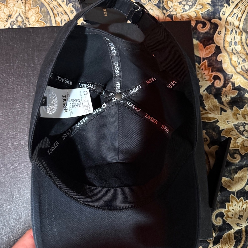 Hat “Versace” - Picture 6 of 8